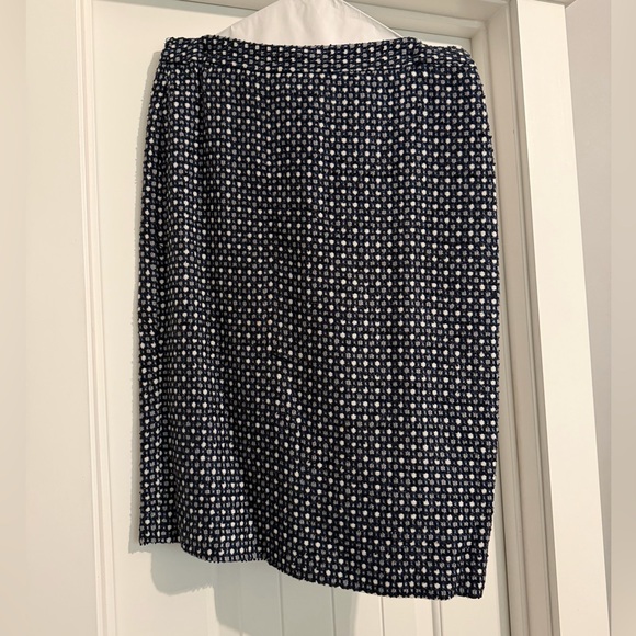 Banana Republic Dresses & Skirts - Banana Republic Tweed Pencil Skirt